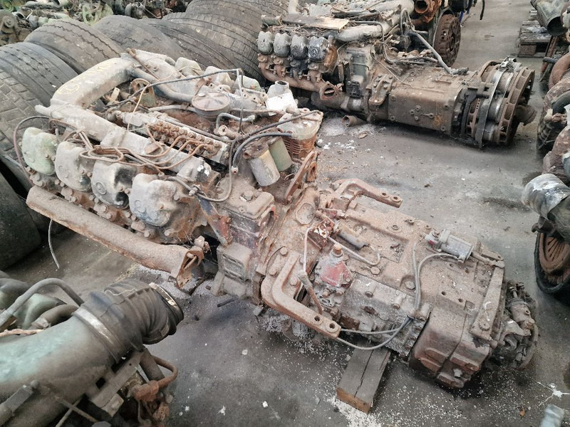 Mercedes-Benz OM402 - المحرك: صور 4 Mercedes-Benz OM402 - المحرك: صور 4