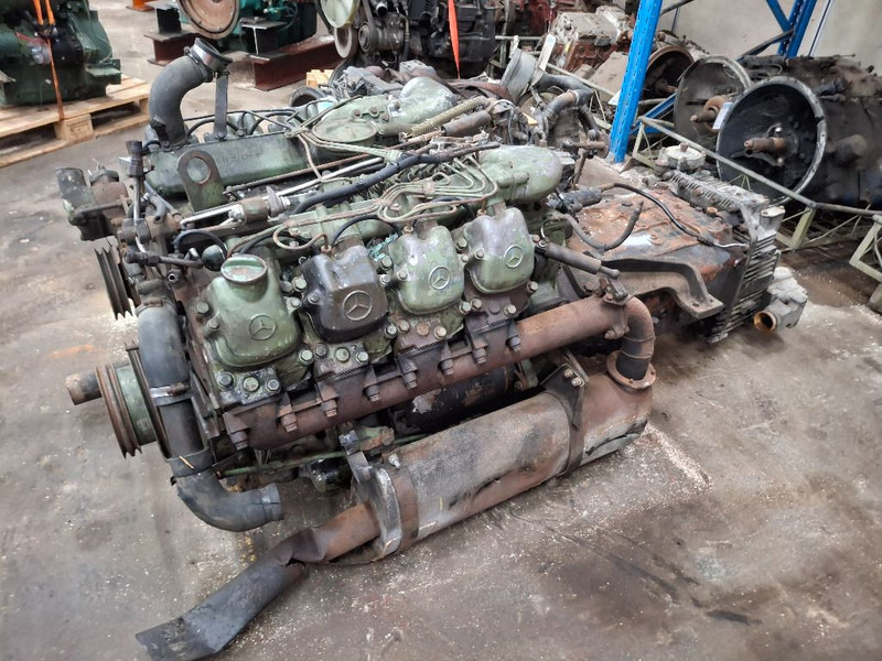 Mercedes-Benz OM422 - المحرك: صور 1 Mercedes-Benz OM422 - المحرك: صور 1