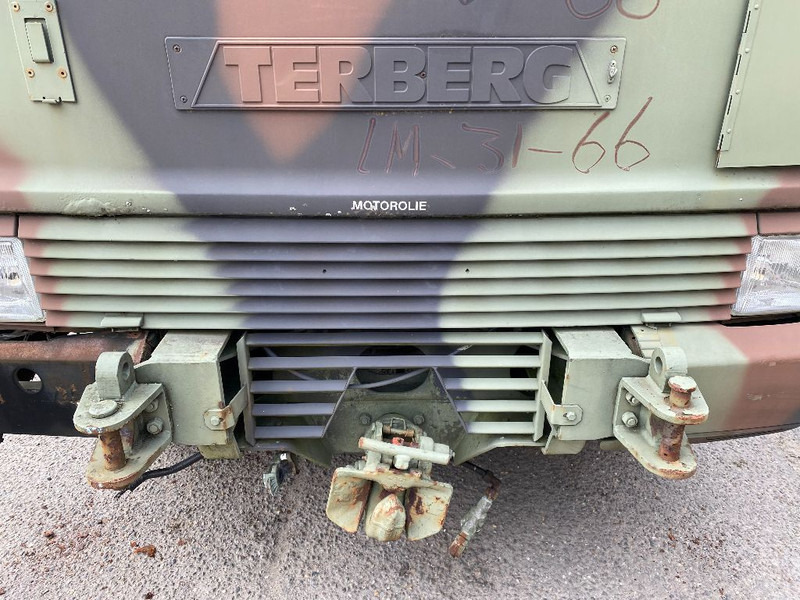 Terberg F750 4x4 - بصندوق مغلق شاحنة: صور 3 Terberg F750 4x4 - بصندوق مغلق شاحنة: صور 3