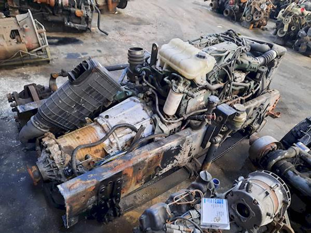 Volvo D6B220 - المحرك - شاحنة: صور 4 Volvo D6B220 - المحرك - شاحنة: صور 4