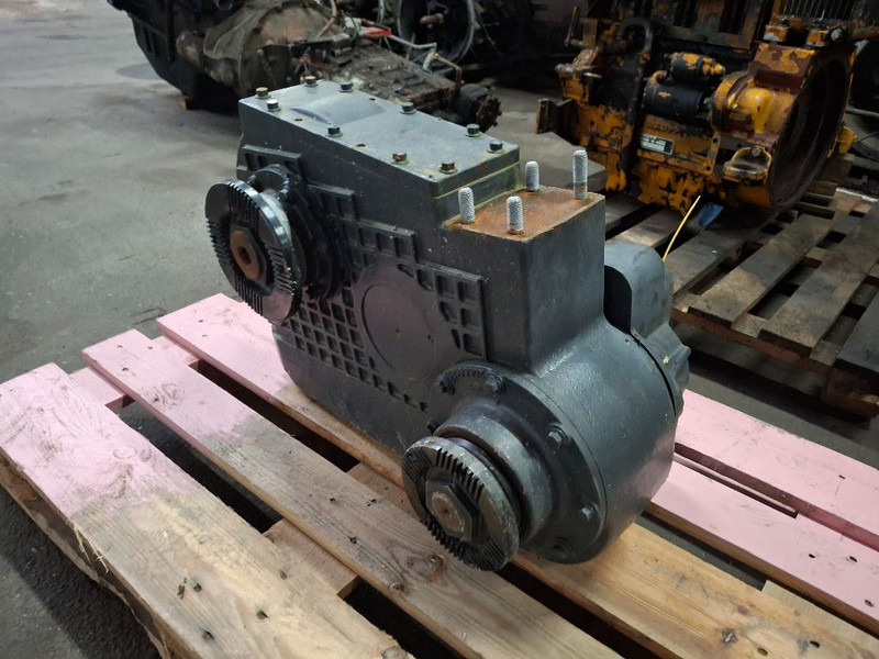 Volvo VT2501TB ATC - علبة التروس: صور 2 Volvo VT2501TB ATC - علبة التروس: صور 2