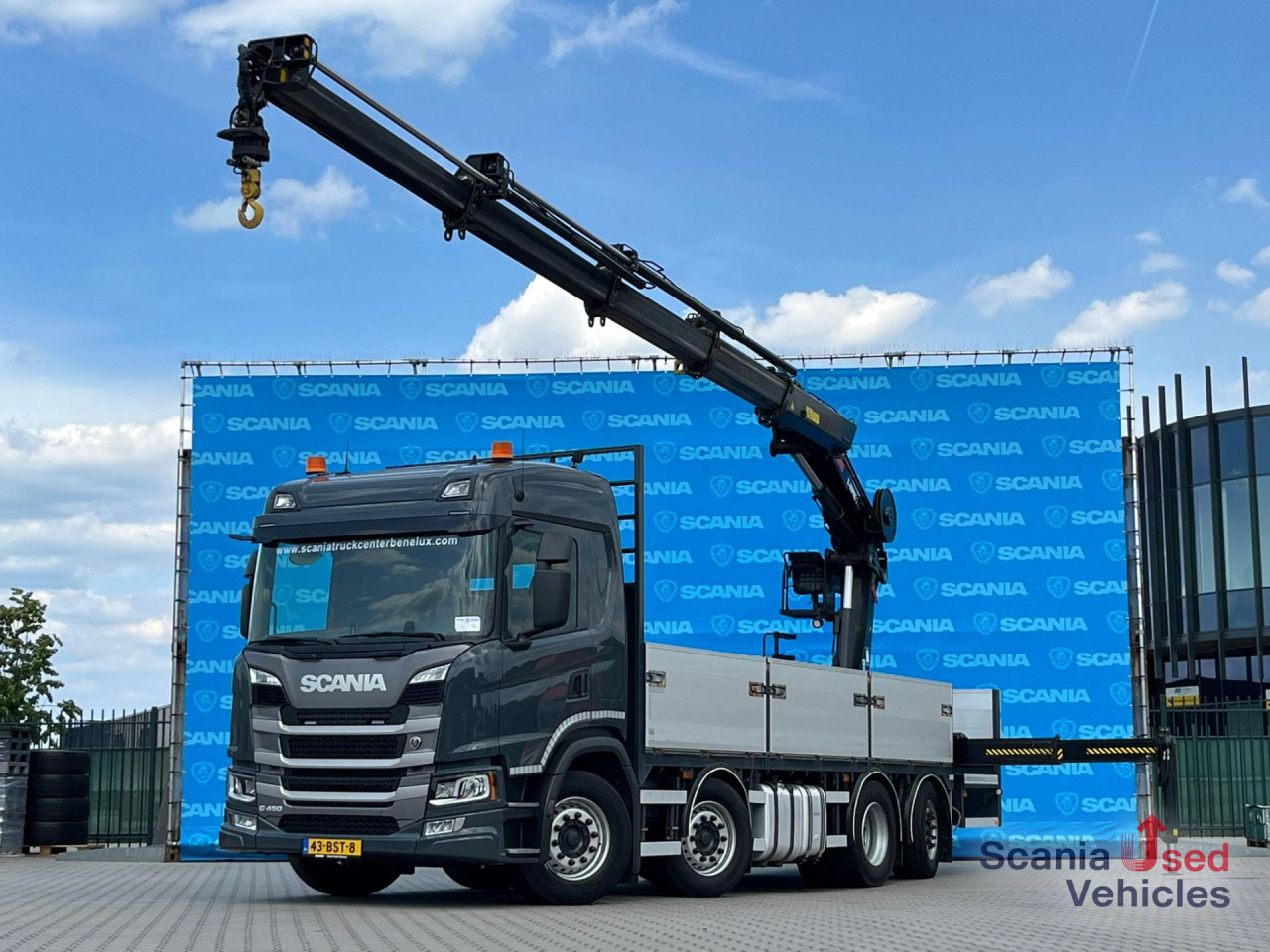 SCANIA G 450 B8x2*6NB DIFF-L HIAB X-HIPRO 262 EP-4 - شاحنات مسطحة: صور 1 SCANIA G 450 B8x2*6NB DIFF-L HIAB X-HIPRO 262 EP-4 - شاحنات مسطحة: صور 1