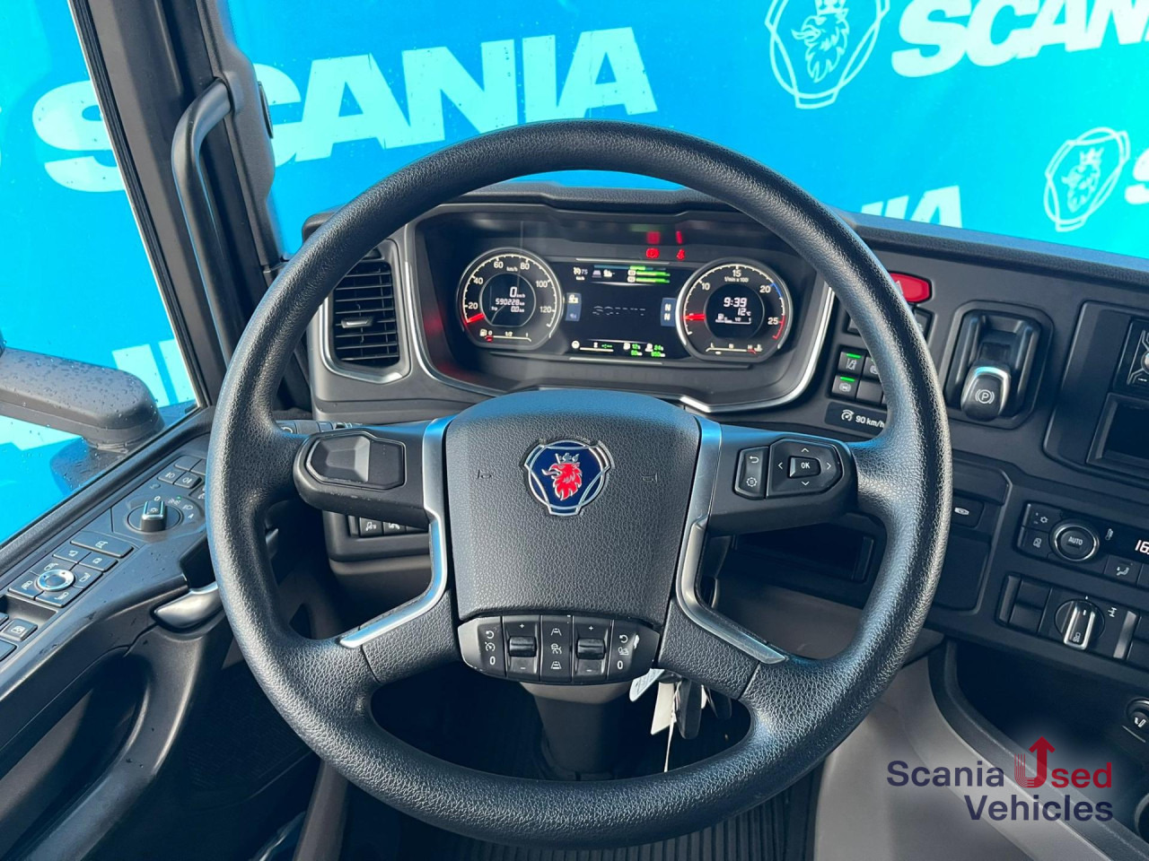 SCANIA R 500 A4x2EB RETARDER MEGA VOLUME P-AIRCO ACC - شاحنة جرار: صور 4 SCANIA R 500 A4x2EB RETARDER MEGA VOLUME P-AIRCO ACC - شاحنة جرار: صور 4