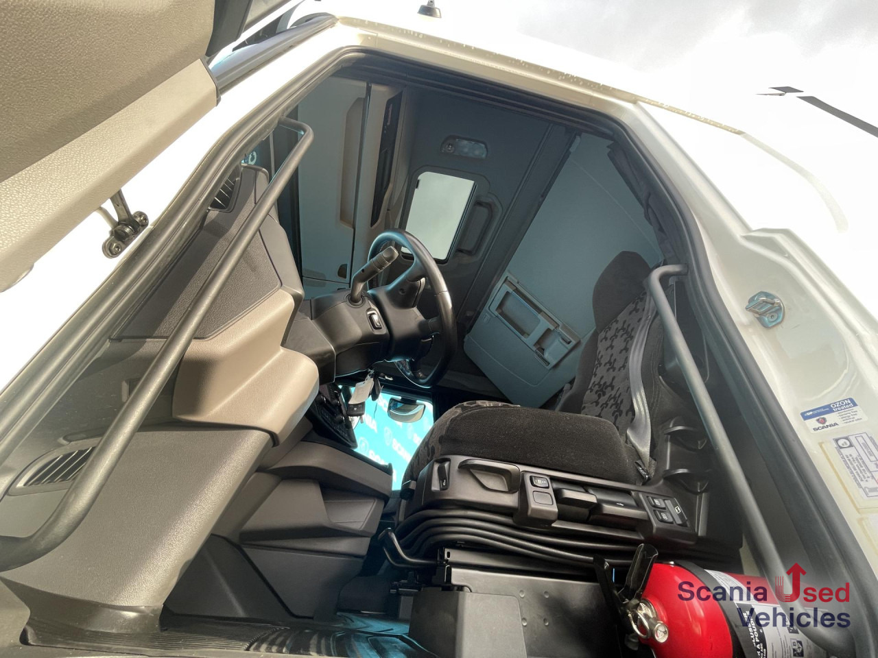 SCANIA S 500 A4x2NB RETARDER FULL AIR P-AIRCO PTO ACC - شاحنة جرار: صور 2 SCANIA S 500 A4x2NB RETARDER FULL AIR P-AIRCO PTO ACC - شاحنة جرار: صور 2