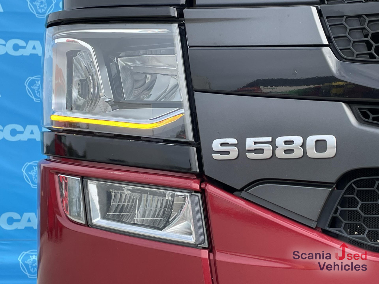 SCANIA S 580 A4x2NB DIFF-L RETARDER FULL AIR 9T V8 - شاحنة جرار: صور 2 SCANIA S 580 A4x2NB DIFF-L RETARDER FULL AIR 9T V8 - شاحنة جرار: صور 2