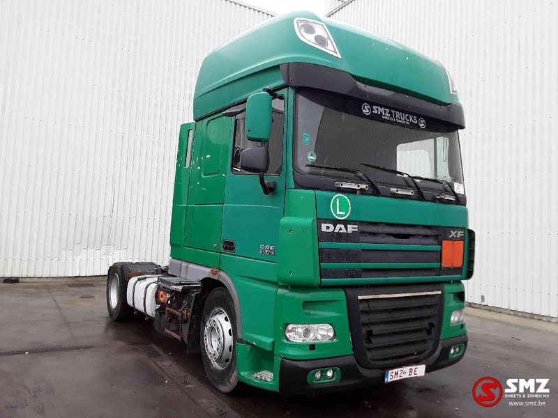 DAF 105 XF 460 - شاحنة جرار: صور 1 DAF 105 XF 460 - شاحنة جرار: صور 1