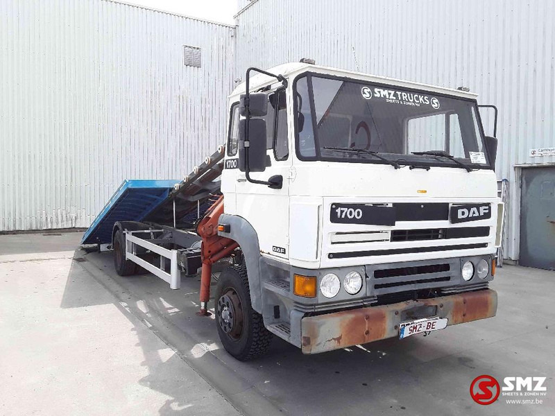 DAF 1700 - سيارة السحب للتصليح: صور 1 DAF 1700 - سيارة السحب للتصليح: صور 1
