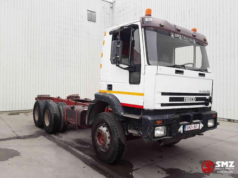 Iveco Eurotrakker 260.34 6x4 manual pump! - الشاسيه شاحنة: صور 1 Iveco Eurotrakker 260.34 6x4 manual pump! - الشاسيه شاحنة: صور 1