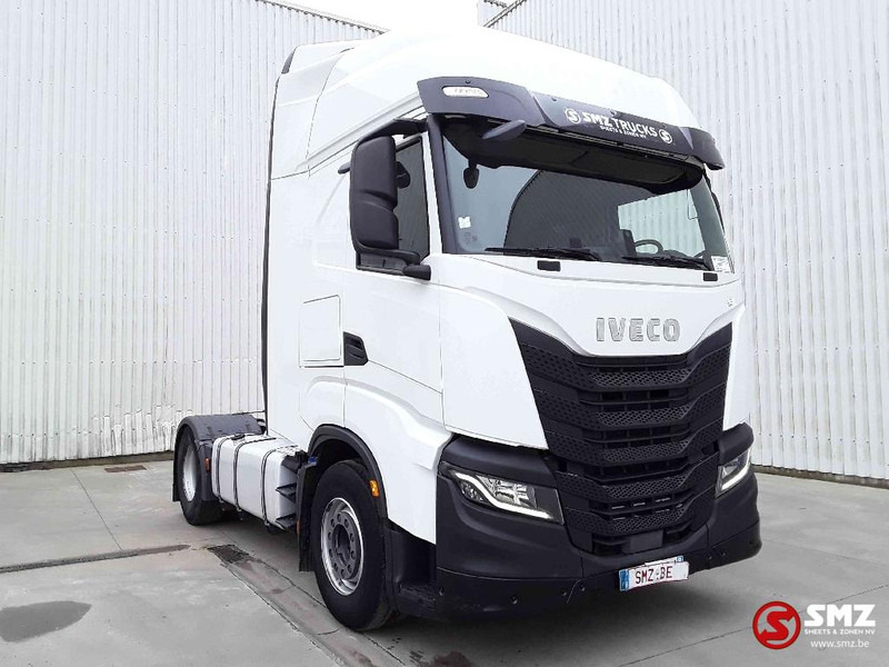 Iveco S-WAY 510 Zf intarder 2 tanks - شاحنة جرار: صور 1 Iveco S-WAY 510 Zf intarder 2 tanks - شاحنة جرار: صور 1