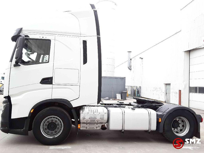 Iveco S-WAY 510 Zf intarder 2 tanks - شاحنة جرار: صور 5 Iveco S-WAY 510 Zf intarder 2 tanks - شاحنة جرار: صور 5