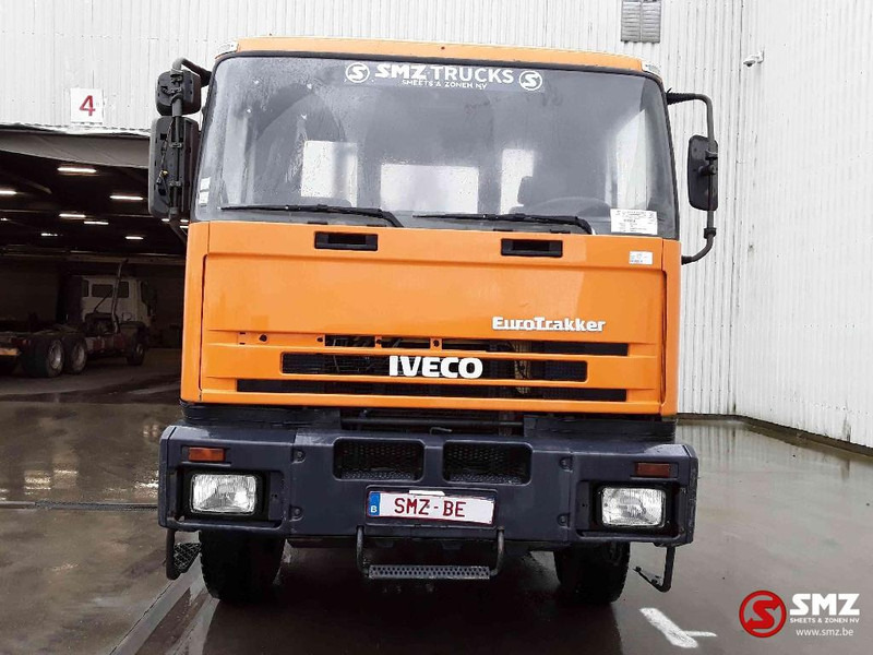 Iveco Trakker 260 E 34 6x4 francais - شاحنات الحاويات / جسم علوي قابل للتغيير شاحنة: صور 2 Iveco Trakker 260 E 34 6x4 francais - شاحنات الحاويات / جسم علوي قابل للتغيير شاحنة: صور 2