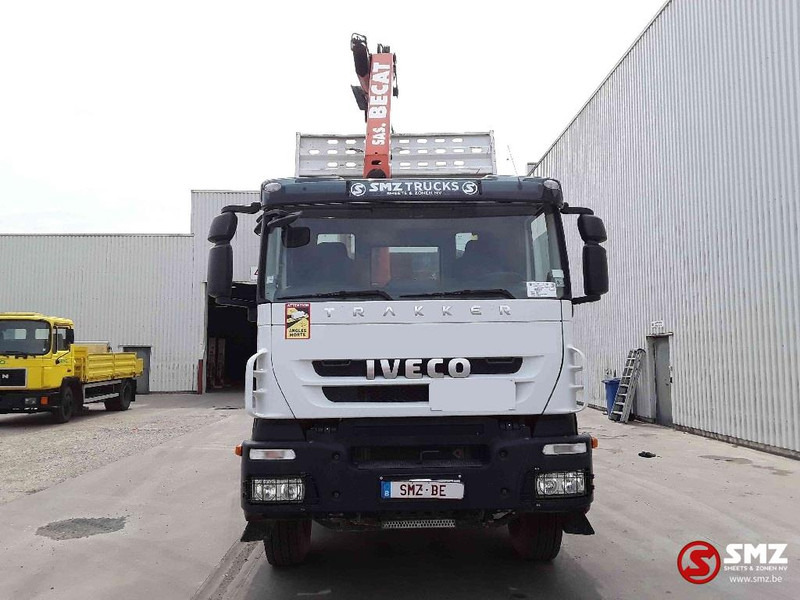 Iveco Trakker 360 Palfinger Pk16001k-3 - قلابات, شاحنة كرين: صور 2 Iveco Trakker 360 Palfinger Pk16001k-3 - قلابات, شاحنة كرين: صور 2