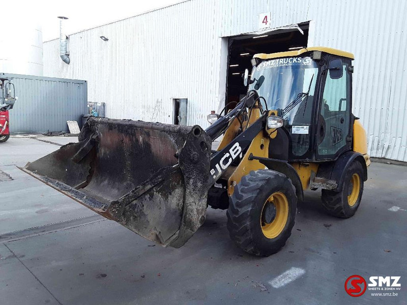 JCB 406 3892 h - اللودر بعجل: صور 3 JCB 406 3892 h - اللودر بعجل: صور 3