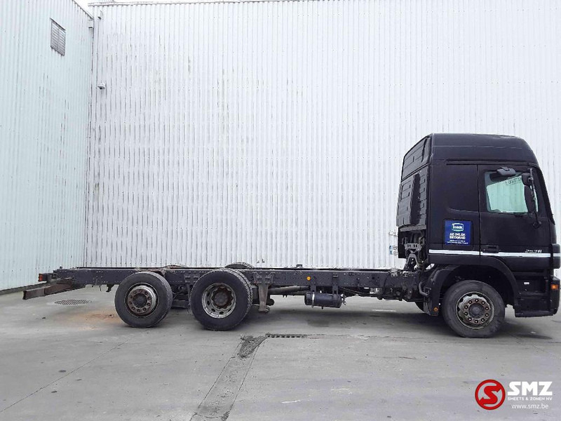 Mercedes-Benz Actros 2536 - الشاسيه شاحنة: صور 4 Mercedes-Benz Actros 2536 - الشاسيه شاحنة: صور 4
