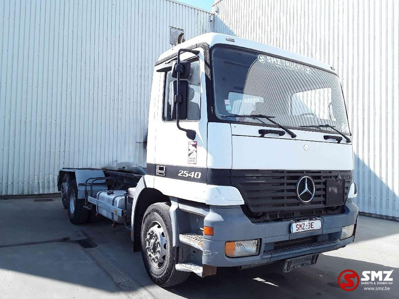 Mercedes-Benz Actros 2540 6x2 francais - الشاسيه شاحنة: صور 1 Mercedes-Benz Actros 2540 6x2 francais - الشاسيه شاحنة: صور 1