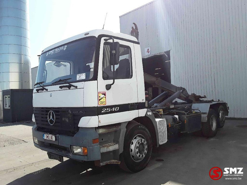 Mercedes-Benz Actros 2540 6x2 francais - شاحنات الحاويات / جسم علوي قابل للتغيير شاحنة: صور 3 Mercedes-Benz Actros 2540 6x2 francais - شاحنات الحاويات / جسم علوي قابل للتغيير شاحنة: صور 3