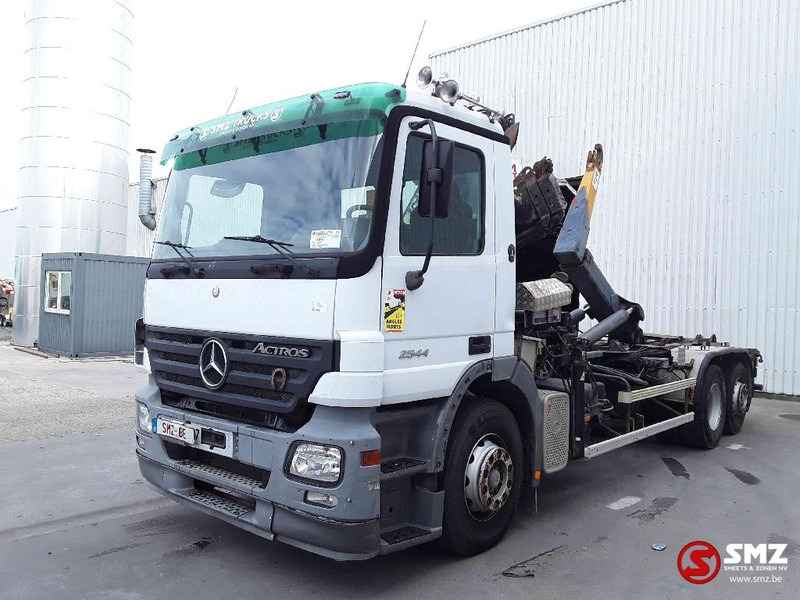 Mercedes-Benz Actros 2544 hiab 102.2 remote hook retarder - شاحنات الحاويات / جسم علوي قابل للتغيير شاحنة, شاحنة كرين: صور 3 Mercedes-Benz Actros 2544 hiab 102.2 remote hook retarder - شاحنات الحاويات / جسم علوي قابل للتغيير شاحنة, شاحنة كرين: صور 3