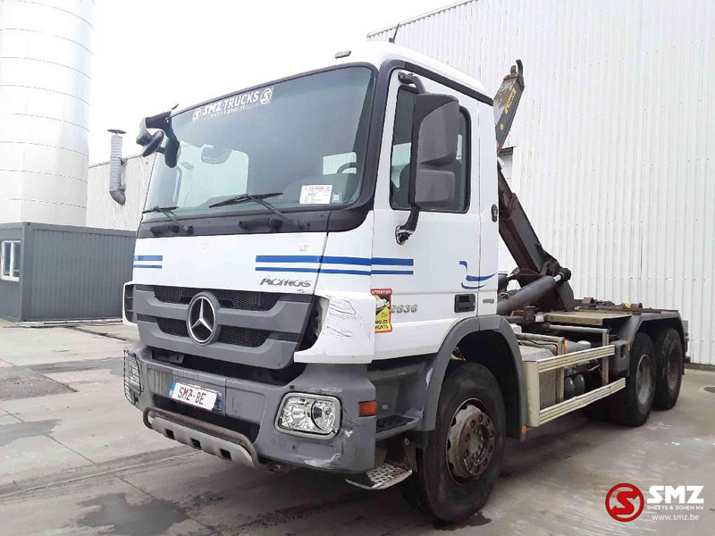 Mercedes-Benz Actros 2636 6x4 manual - شاحنات الحاويات / جسم علوي قابل للتغيير شاحنة: صور 3 Mercedes-Benz Actros 2636 6x4 manual - شاحنات الحاويات / جسم علوي قابل للتغيير شاحنة: صور 3