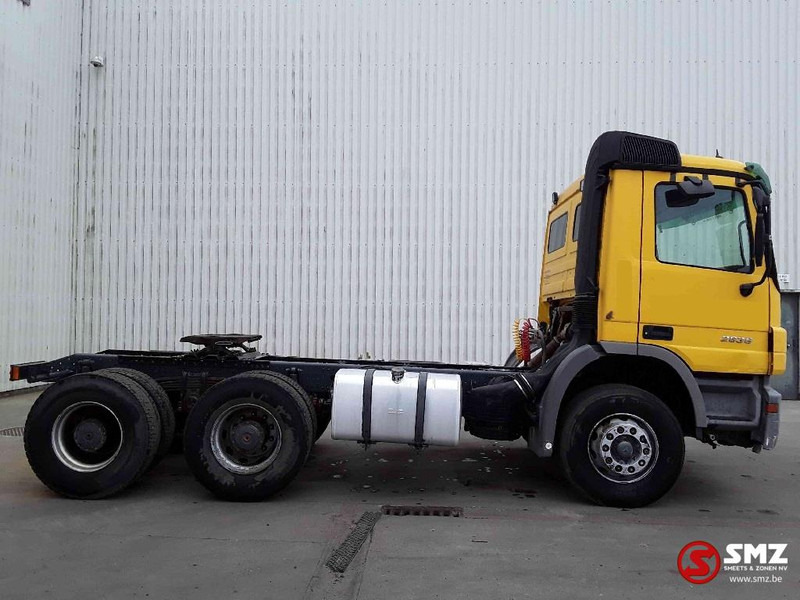 Mercedes-Benz Actros 2636 6x4 steel lames EPS - شاحنة جرار: صور 4 Mercedes-Benz Actros 2636 6x4 steel lames EPS - شاحنة جرار: صور 4