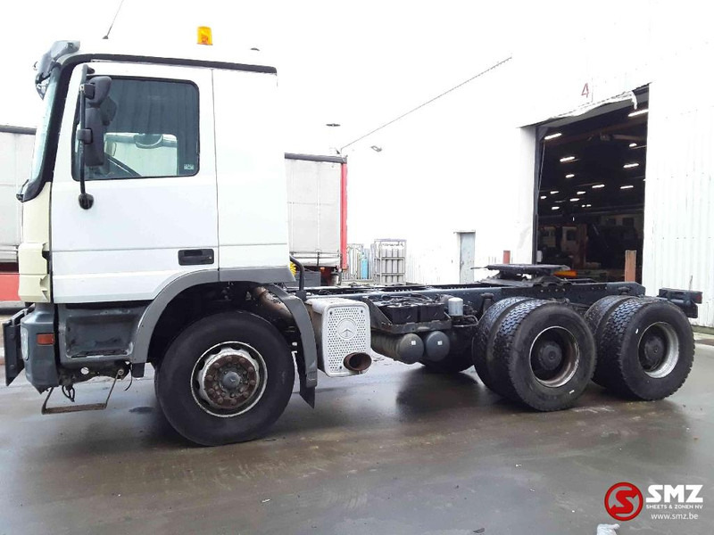Mercedes-Benz Actros 3344 manual lames - شاحنة جرار: صور 5 Mercedes-Benz Actros 3344 manual lames - شاحنة جرار: صور 5