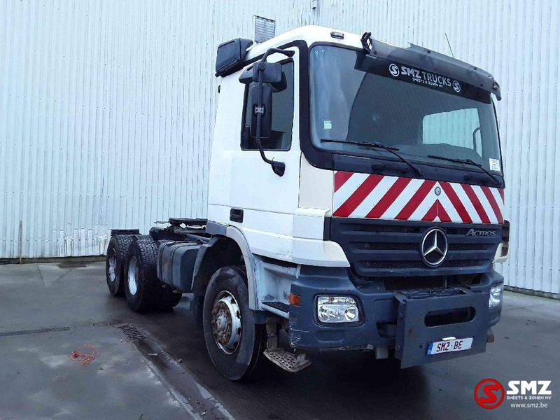 Mercedes-Benz Actros 3344 manual lames - شاحنة جرار: صور 1 Mercedes-Benz Actros 3344 manual lames - شاحنة جرار: صور 1