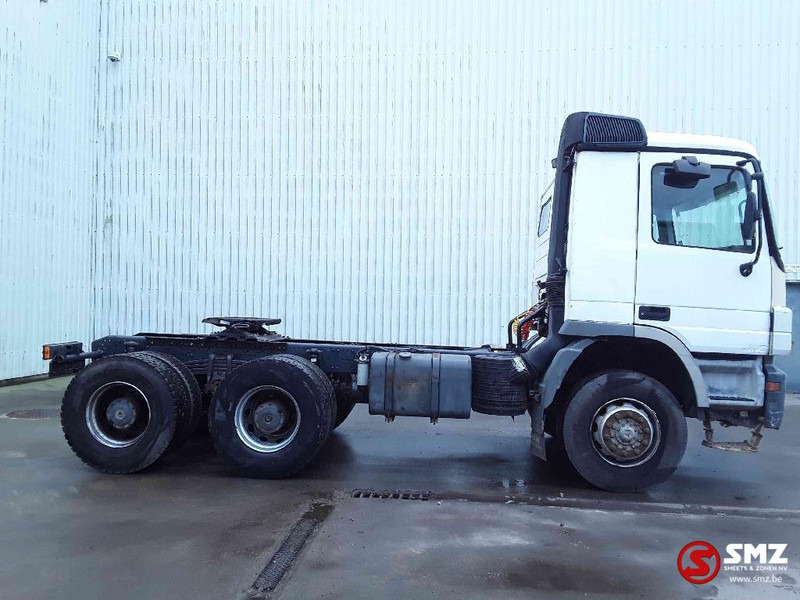 Mercedes-Benz Actros 3344 manual lames - شاحنة جرار: صور 4 Mercedes-Benz Actros 3344 manual lames - شاحنة جرار: صور 4