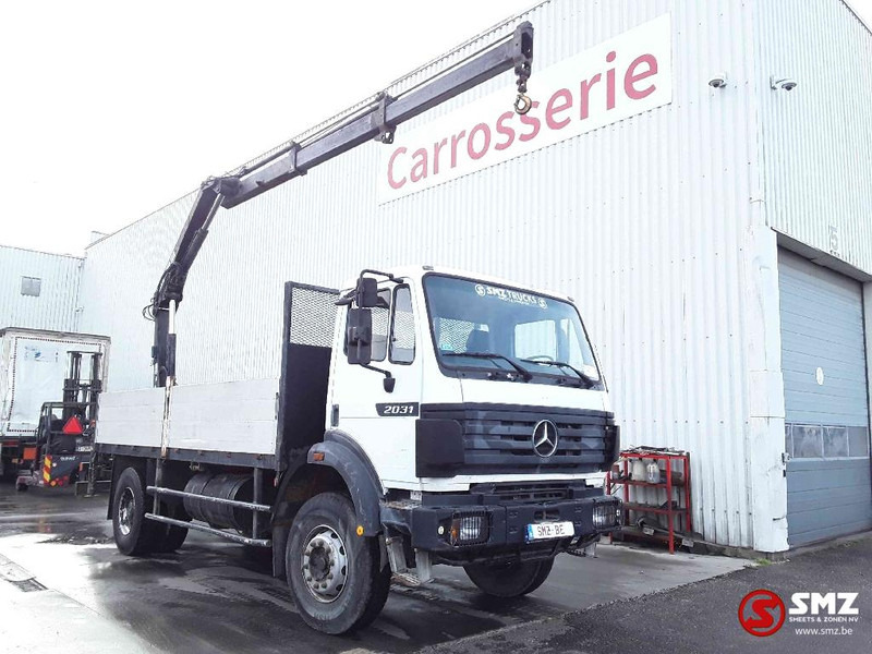 Mercedes-Benz SK 2031 lames manual - شاحنات مسطحة, شاحنة كرين: صور 1 Mercedes-Benz SK 2031 lames manual - شاحنات مسطحة, شاحنة كرين: صور 1