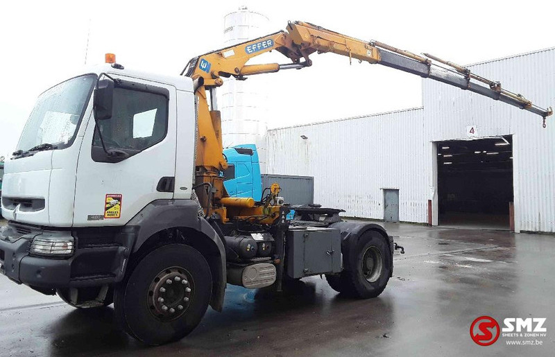Renault Kerax 420 Effer 250 _5s - شاحنة جرار: صور 5 Renault Kerax 420 Effer 250 _5s - شاحنة جرار: صور 5