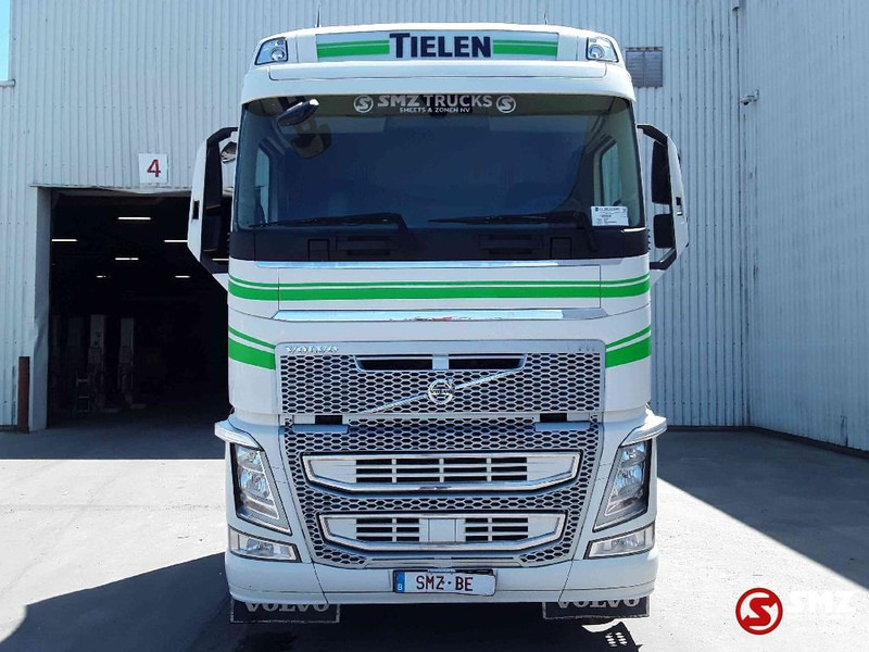 Volvo FH 500 Globe hydraulic 9x I parc cool alcoa - شاحنة جرار: صور 2 Volvo FH 500 Globe hydraulic 9x I parc cool alcoa - شاحنة جرار: صور 2