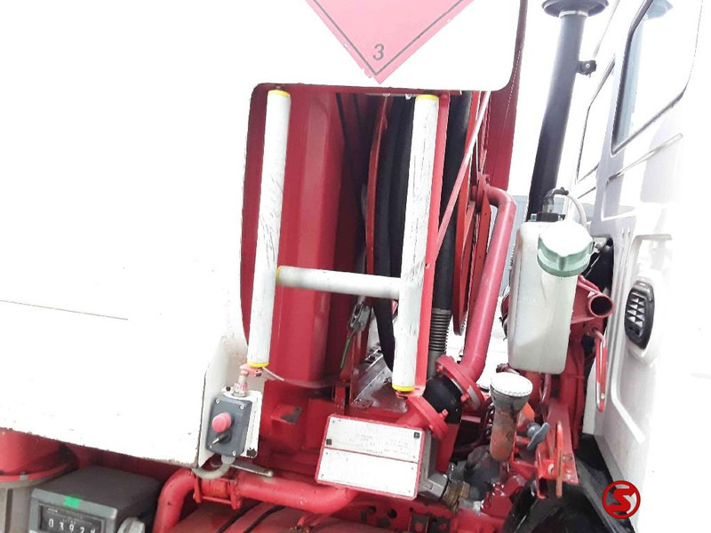 شاحنة صهريج Volvo FL 6 6500l 8500: صور 12