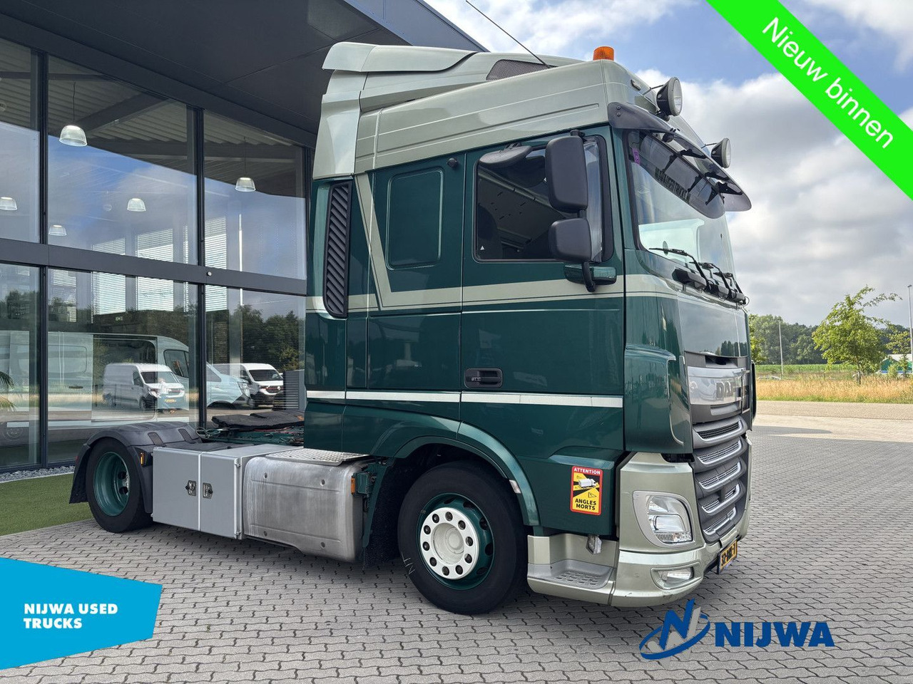 DAF XF 460 4x2 Hefschotel + Retader - شاحنة جرار: صور 2 DAF XF 460 4x2 Hefschotel + Retader - شاحنة جرار: صور 2