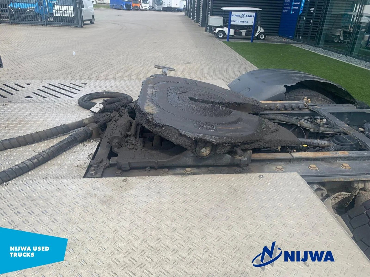 DAF XF 460 4x2 Hydrauliek + Schuifschotel - شاحنة جرار: صور 5 DAF XF 460 4x2 Hydrauliek + Schuifschotel - شاحنة جرار: صور 5