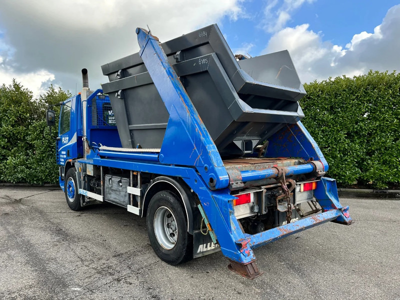 DAF CF 75.250 Euro3 / 2 bakken / Portaalarm / Manual - شاحنة ذات الخطاف: صور 4 DAF CF 75.250 Euro3 / 2 bakken / Portaalarm / Manual - شاحنة ذات الخطاف: صور 4