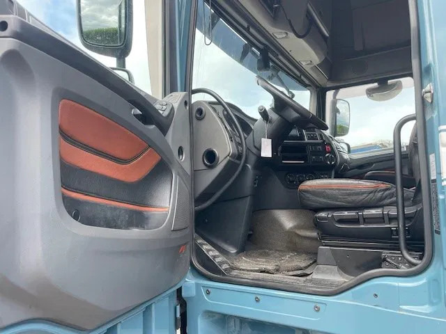 DAF XF 460 FT Euro6 - شاحنة جرار: صور 4 DAF XF 460 FT Euro6 - شاحنة جرار: صور 4