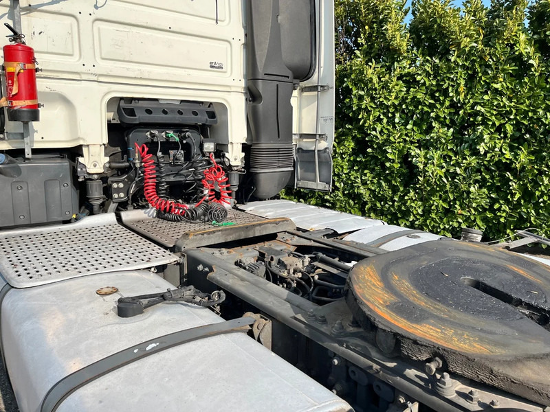 DAF XF 460 FT SSC Lowdeck Euro6 - شاحنة جرار: صور 4 DAF XF 460 FT SSC Lowdeck Euro6 - شاحنة جرار: صور 4