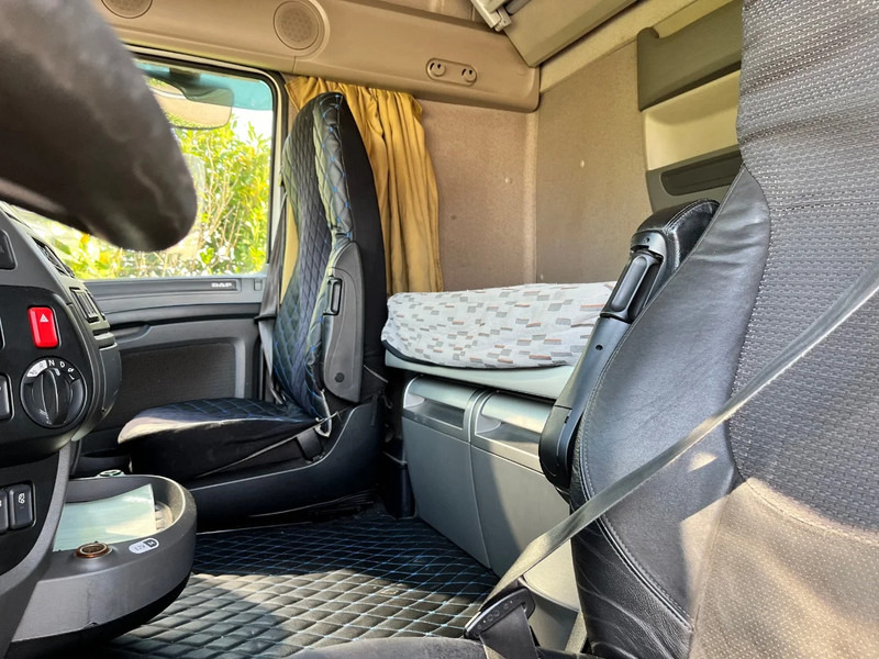 شاحنة جرار DAF XF 460 FT SSC Lowdeck Euro6: صور 8 شاحنة جرار DAF XF 460 FT SSC Lowdeck Euro6: صور 8