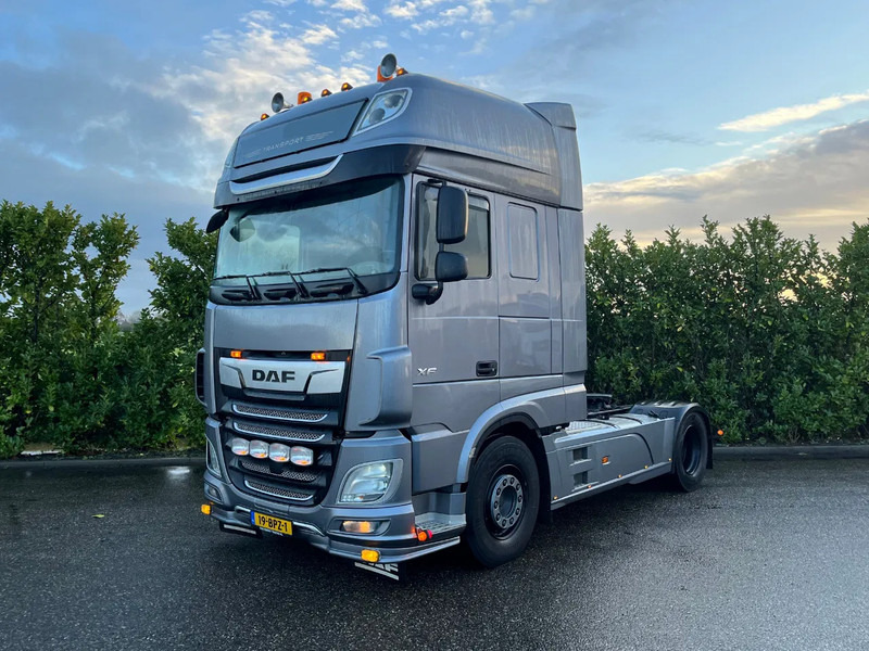 DAF XF 530 FT SSC Euro6 Intarder - شاحنة جرار: صور 2 DAF XF 530 FT SSC Euro6 Intarder - شاحنة جرار: صور 2