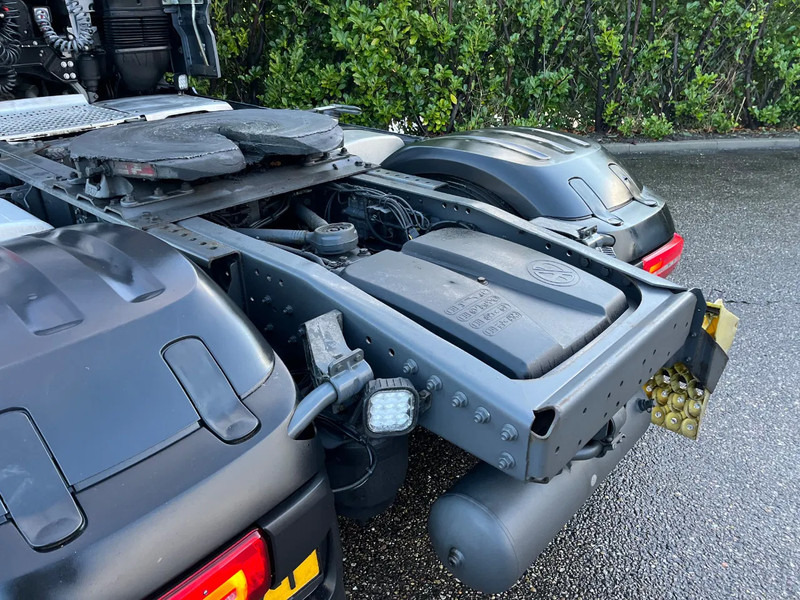 DAF XF 530 FT SSC Euro6 Intarder - شاحنة جرار: صور 4 DAF XF 530 FT SSC Euro6 Intarder - شاحنة جرار: صور 4