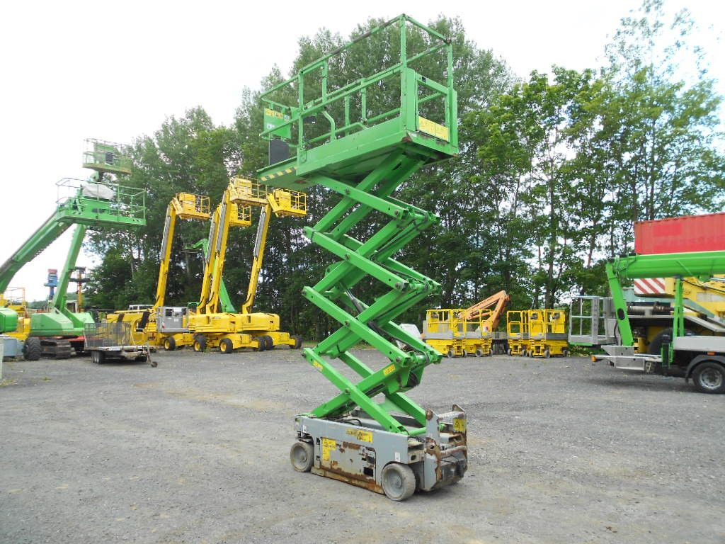 Genie GS 1932, Scherenarbeitsbühne Genie 8 m - مصاعد الازدهار محمولة على شاحنة: صور 4 Genie GS 1932, Scherenarbeitsbühne Genie 8 m - مصاعد الازدهار محمولة على شاحنة: صور 4