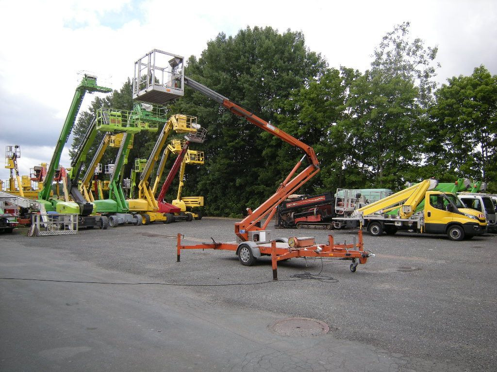 Moog Anhänge Arbeitsbühne, AH 13,5m - مصاعد الازدهار محمولة على شاحنة: صور 3 Moog Anhänge Arbeitsbühne, AH 13,5m - مصاعد الازدهار محمولة على شاحنة: صور 3