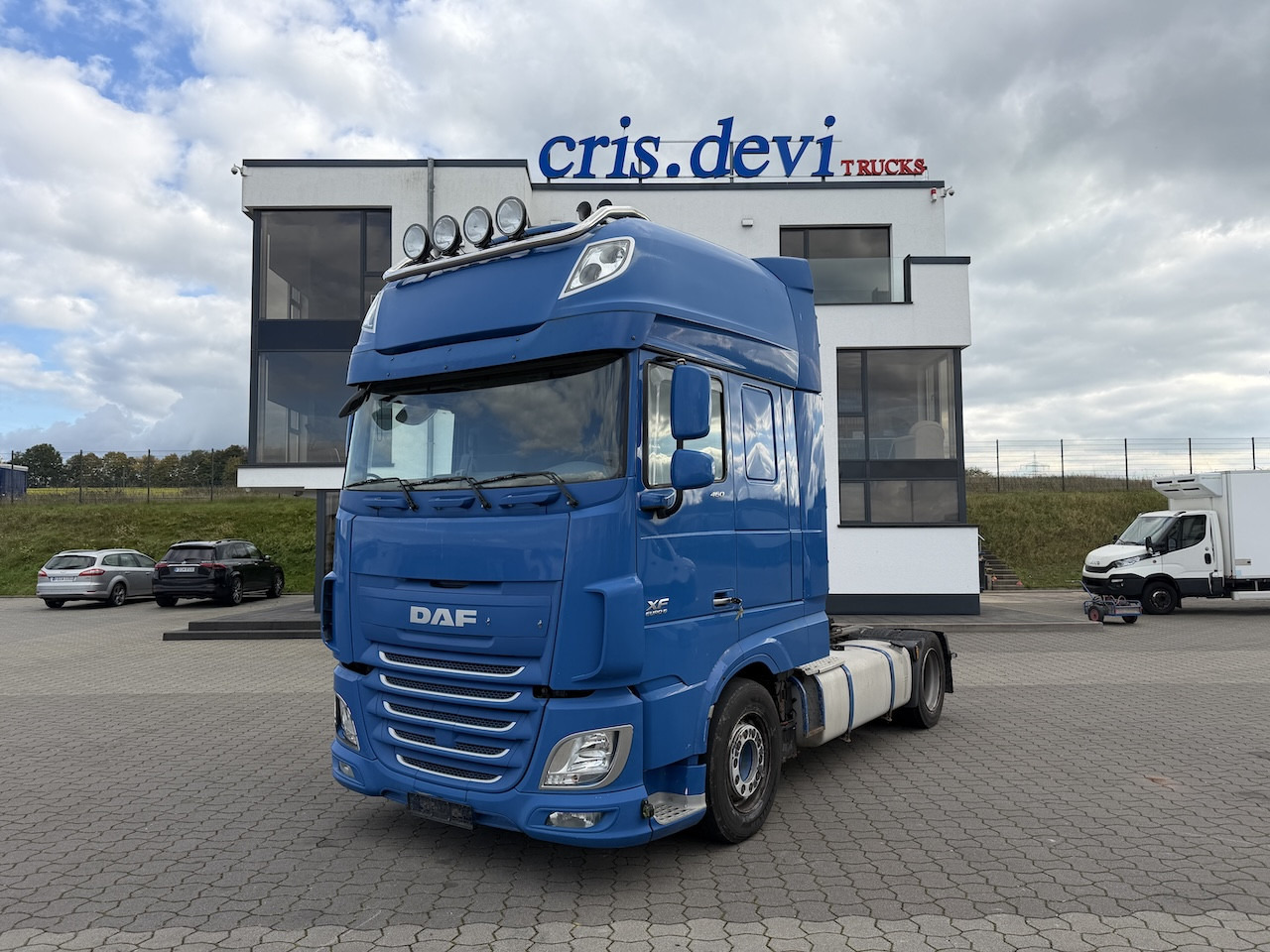 Daf XF 460 4x2 Retarder - شاحنة جرار: صور 1 Daf XF 460 4x2 Retarder - شاحنة جرار: صور 1