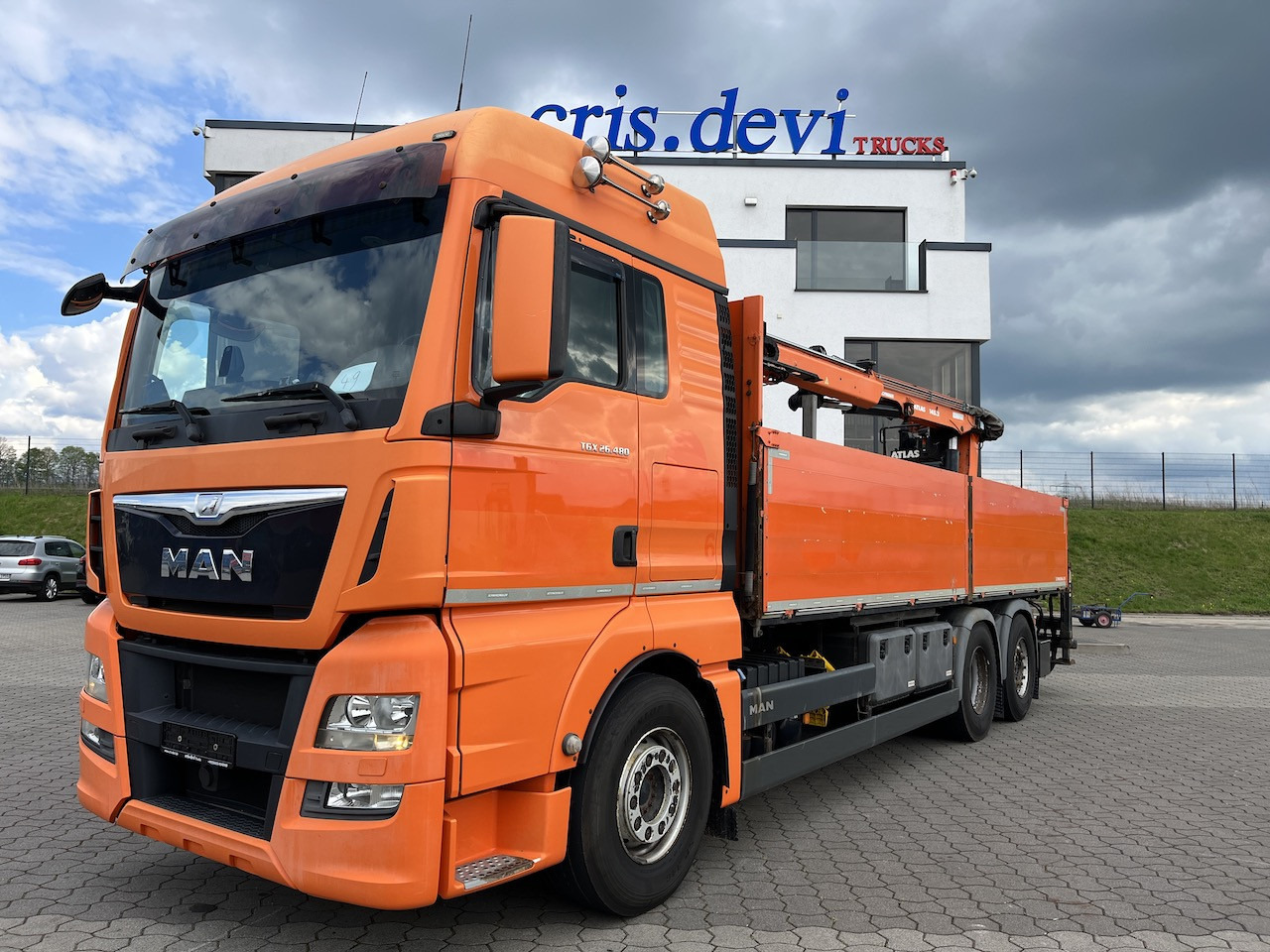 MAN TGX 26.480 6x2 Atlas 145.2 Kran Baustoff AHK - شاحنات مسطحة, شاحنة كرين: صور 1 MAN TGX 26.480 6x2 Atlas 145.2 Kran Baustoff AHK - شاحنات مسطحة, شاحنة كرين: صور 1