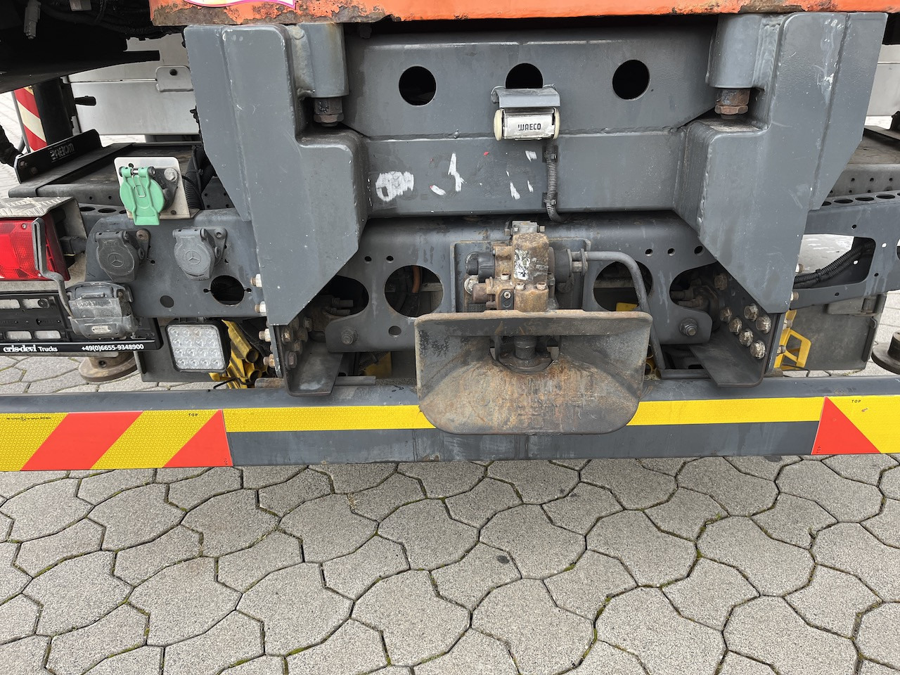 Mercedes-Benz Actros 2545 6x2 Atlas 265-A6 Lenk- Liftachse - شاحنة كرين, شاحنات مسطحة: صور 5 Mercedes-Benz Actros 2545 6x2 Atlas 265-A6 Lenk- Liftachse - شاحنة كرين, شاحنات مسطحة: صور 5