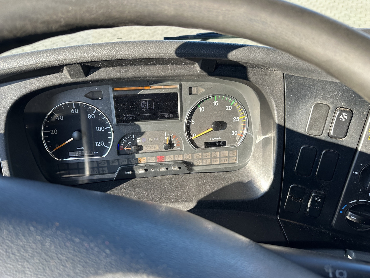 Mercedes-Benz Atego 1529 4x2  Atlas 57.3-A2   Kadaverkipper - قلابات, شاحنة كرين: صور 5 Mercedes-Benz Atego 1529 4x2  Atlas 57.3-A2   Kadaverkipper - قلابات, شاحنة كرين: صور 5