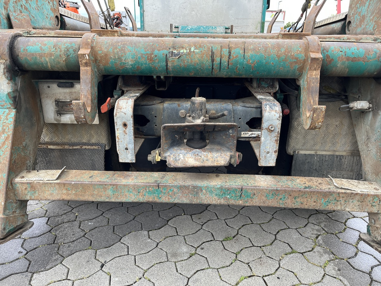 Scania P114 340 4x2 Trösch Absetzkipper Retarder AHK - شاحنات قابلة للفك شاحنة: صور 5 Scania P114 340 4x2 Trösch Absetzkipper Retarder AHK - شاحنات قابلة للفك شاحنة: صور 5
