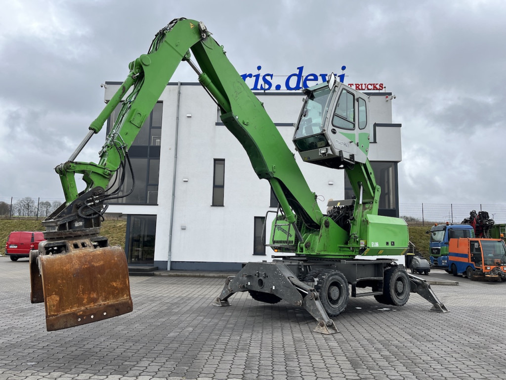 Sennebogen 818 Umschlagbagger Greifer - حفارة على عجلات: صور 1 Sennebogen 818 Umschlagbagger Greifer - حفارة على عجلات: صور 1