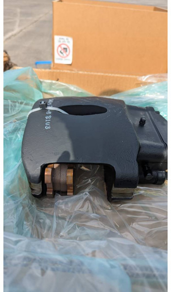 Komatsu HD605-5 BRAKE ASSY 561-34-62103 - أجزاء الفرامل - آلات البناء: صور 3 Komatsu HD605-5 BRAKE ASSY 561-34-62103 - أجزاء الفرامل - آلات البناء: صور 3