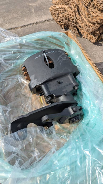 Komatsu HD605-5 BRAKE ASSY 561-34-62103 - أجزاء الفرامل - آلات البناء: صور 4 Komatsu HD605-5 BRAKE ASSY 561-34-62103 - أجزاء الفرامل - آلات البناء: صور 4