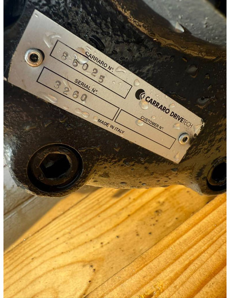 Komatsu WA100M-8 REAR AXLE ASSEMBLY 42W-23-51110 - المحور و قطع الغيار - آلات البناء: صور 2 Komatsu WA100M-8 REAR AXLE ASSEMBLY 42W-23-51110 - المحور و قطع الغيار - آلات البناء: صور 2