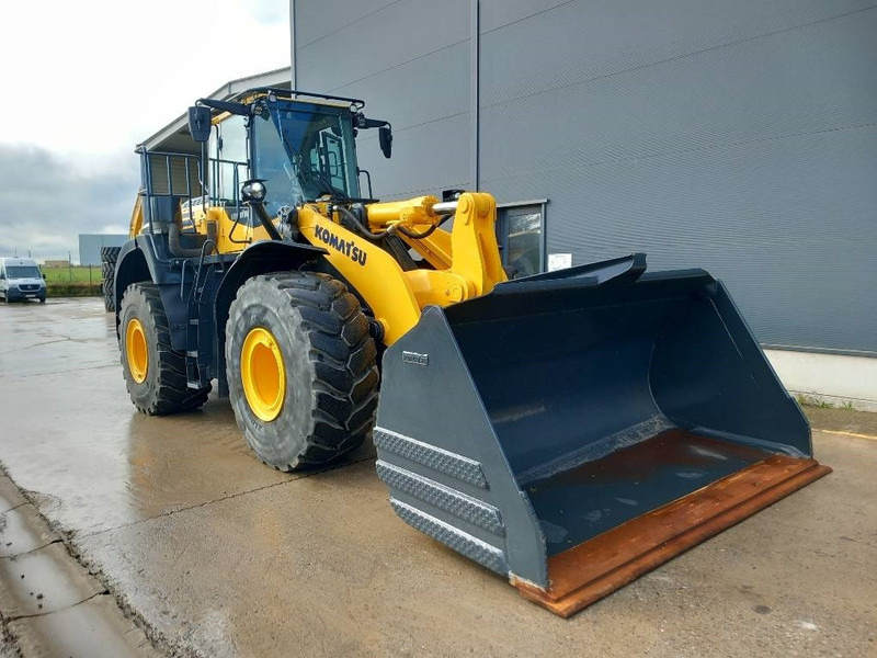 Komatsu WA480-8E0 - اللودر بعجل: صور 1 Komatsu WA480-8E0 - اللودر بعجل: صور 1